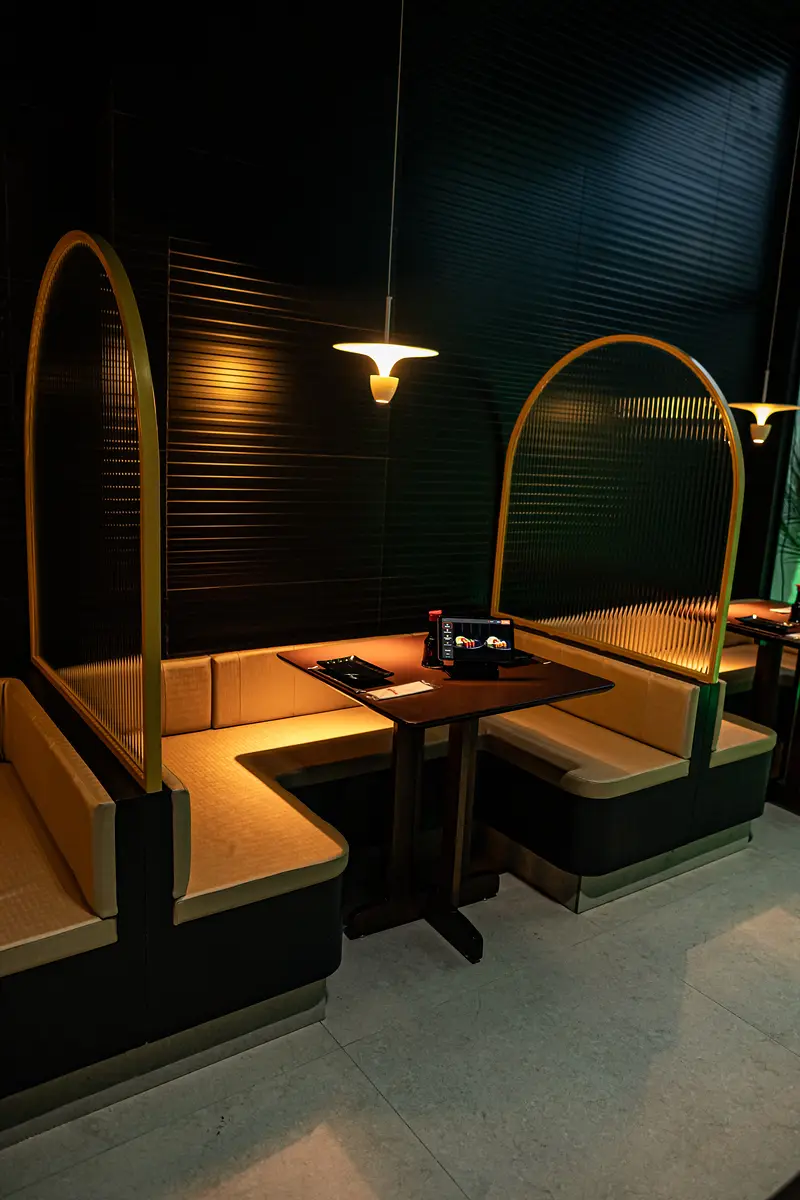 Ambiente do Nashy Sushi Contagem
