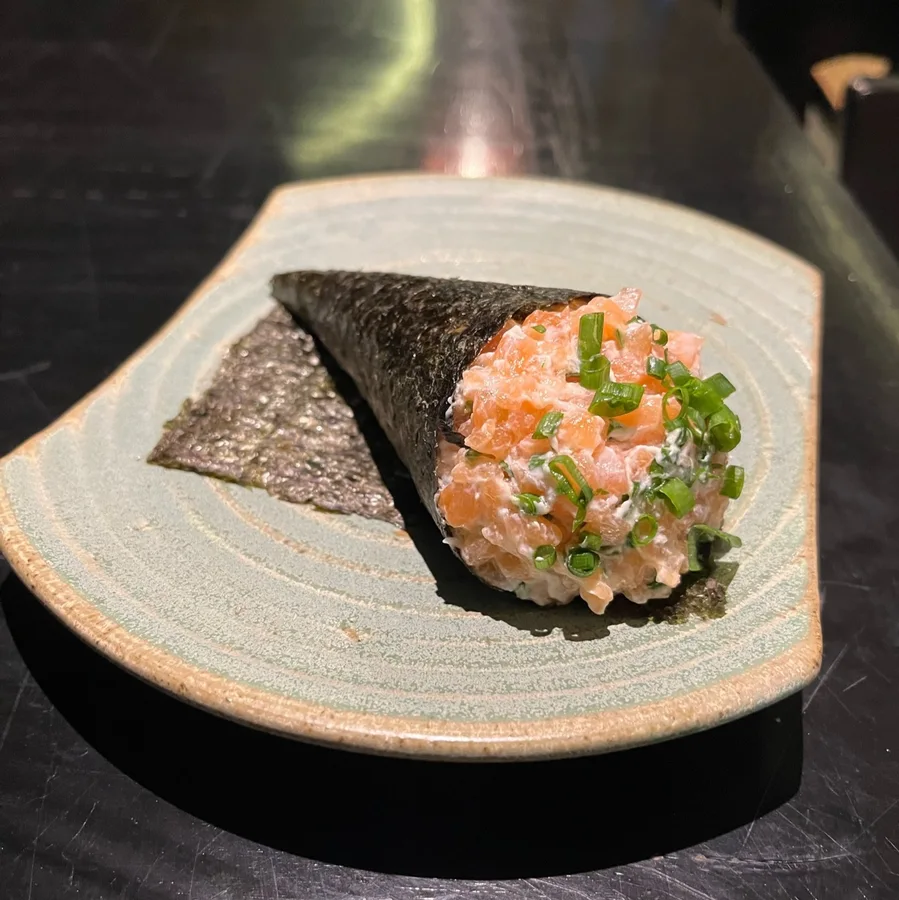 Temaki de salmão
